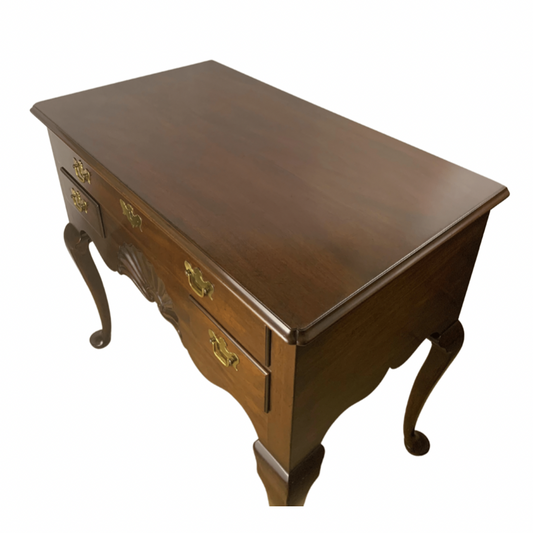 Kittinger Mahogany Lowboy with Carved Shell Motif