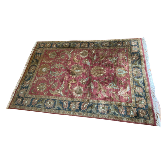 Hand Knotted Persian Wool Accent Rug 6' x 9'