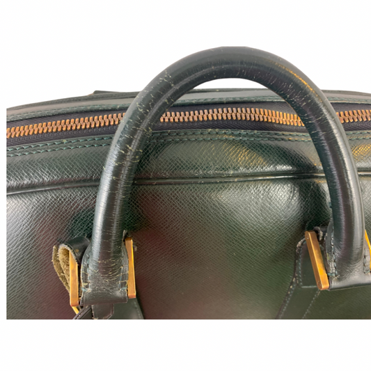 Louis Vuitton Helanga Holdall Green Taiga Leather Weekender Luggage Bag